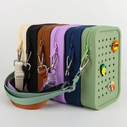inline badge(แจกอุปกรณ์เสริม DIY) ซิลิโคน กระเป๋าโทรศัพท์มือถือผู้หญิง กระเป๋าสตางค์ น่ารัก กระเป๋าสะพาย